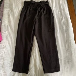 ✨ H&M Paper Bag Capris/Pants